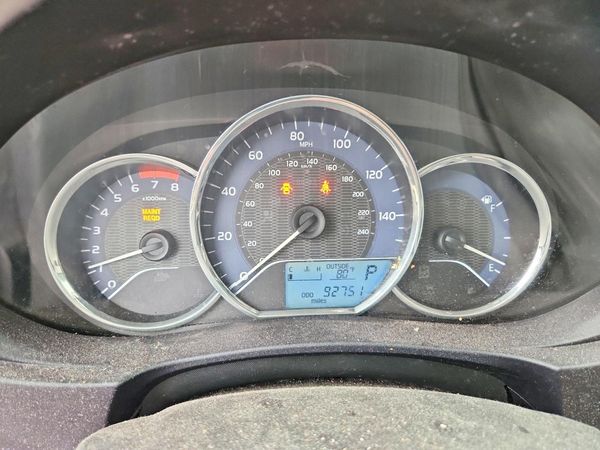 2015 TOYOTA COROLLA