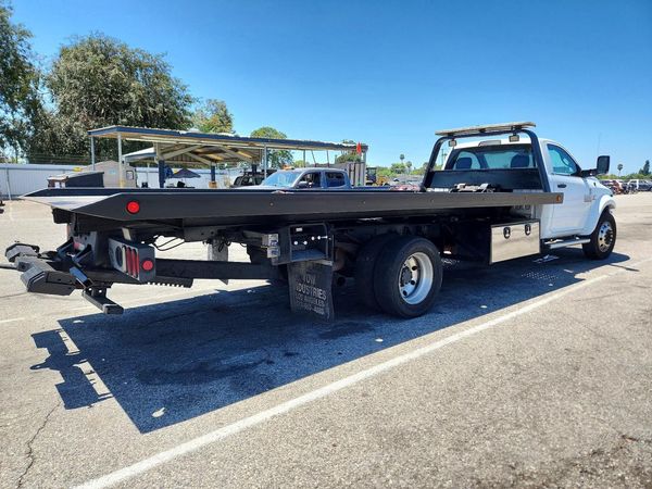 2014 RAM 5500 REG CAB CHASSIS