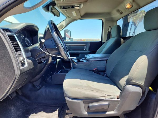 2014 RAM 5500 REG CAB CHASSIS