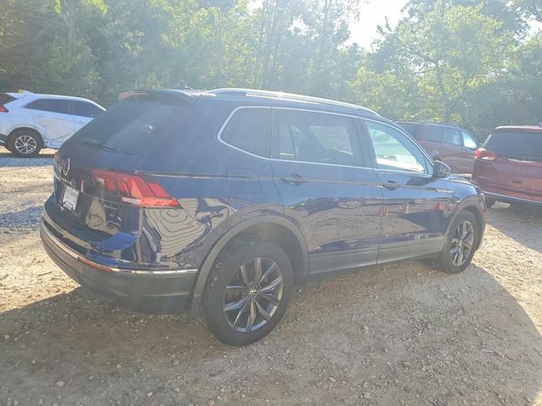 2022 VOLKSWAGEN TIGUAN