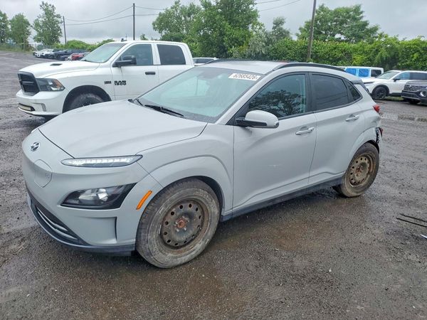 2023 HYUNDAI KONA SE