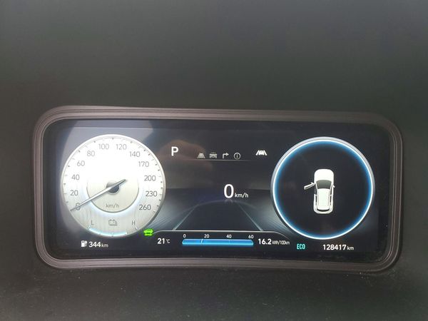 2023 HYUNDAI KONA SE