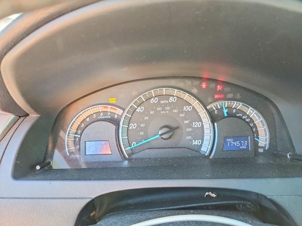 2012 TOYOTA CAMRY