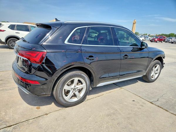 2023 AUDI Q5 quattro Premium