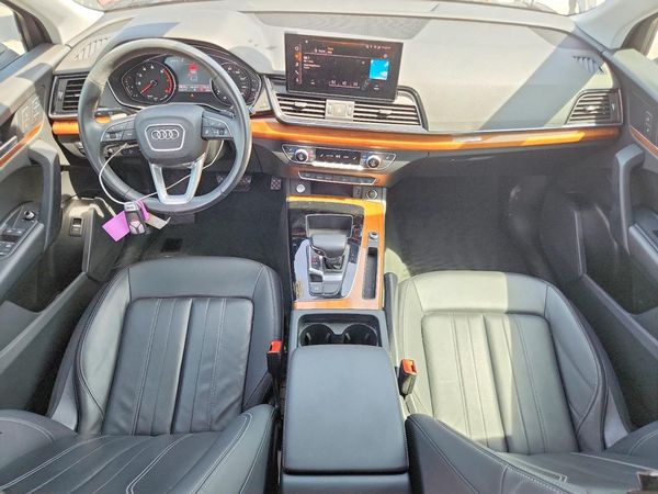 2023 AUDI Q5 quattro Premium