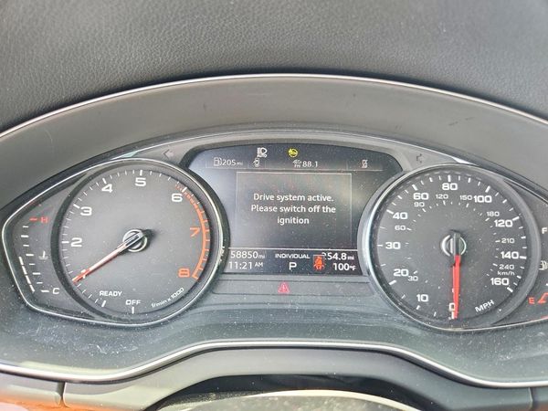 2023 AUDI Q5 quattro Premium