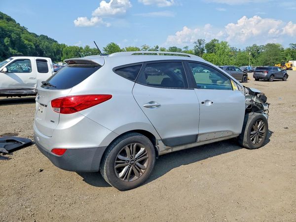 2015 HYUNDAI TUCSON