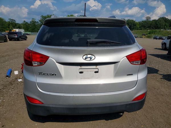 2015 HYUNDAI TUCSON