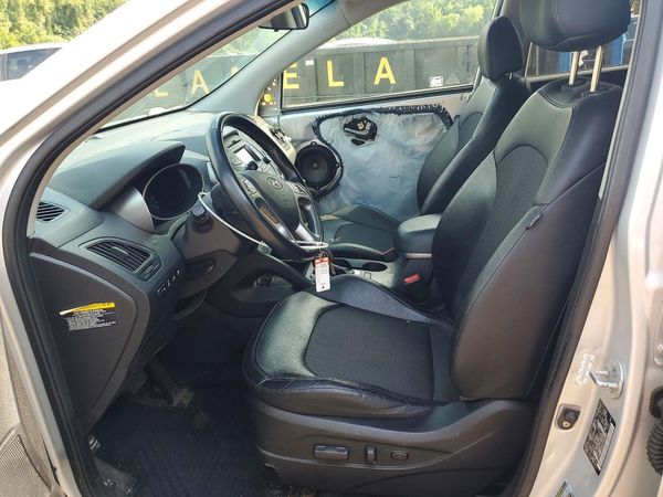 2015 HYUNDAI TUCSON