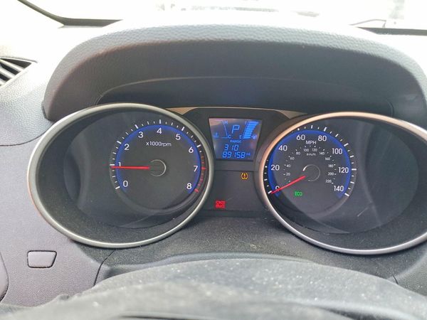 2015 HYUNDAI TUCSON