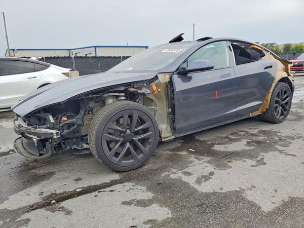 2021 TESLA MODEL S