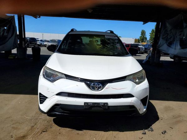 2016 TOYOTA RAV4 LE (X Grade)
