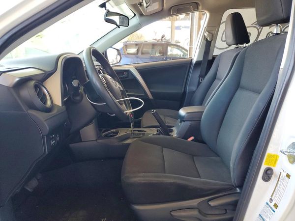 2016 TOYOTA RAV4 LE (X Grade)