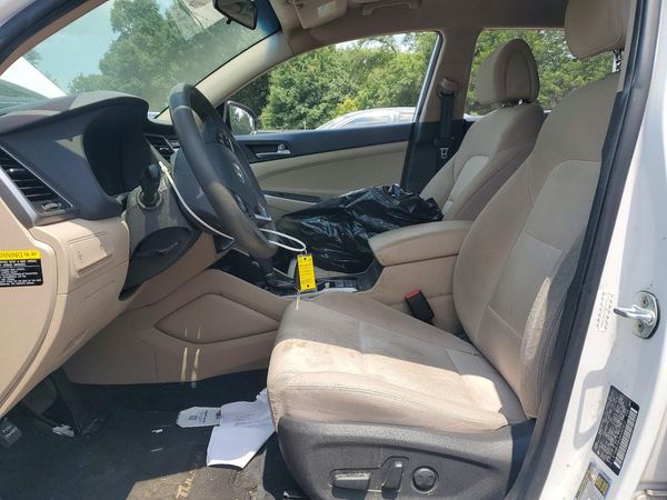 2017 HYUNDAI TUCSON