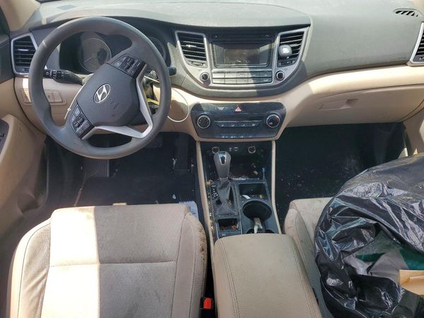 2017 HYUNDAI TUCSON