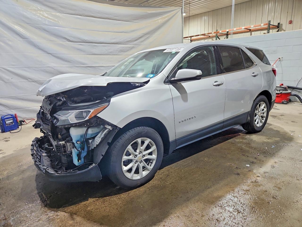 2019 CHEVROLET EQUINOX LT (1LT) — Front 3/4
