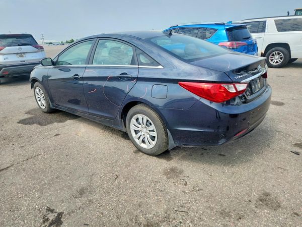 2013 HYUNDAI SONATA GLS/ GLS Popular