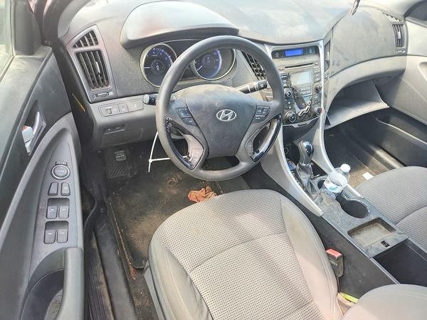 2013 HYUNDAI SONATA GLS/ GLS Popular