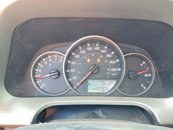 2016 TOYOTA RAV4 LE (X Grade)