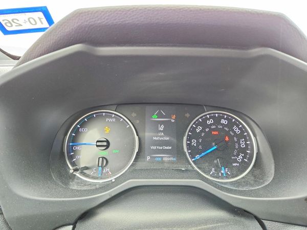 2022 TOYOTA RAV4 SE