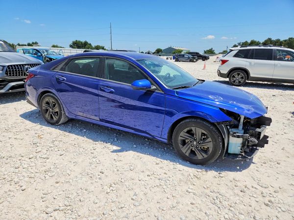 2021 HYUNDAI ELANTRA SEL