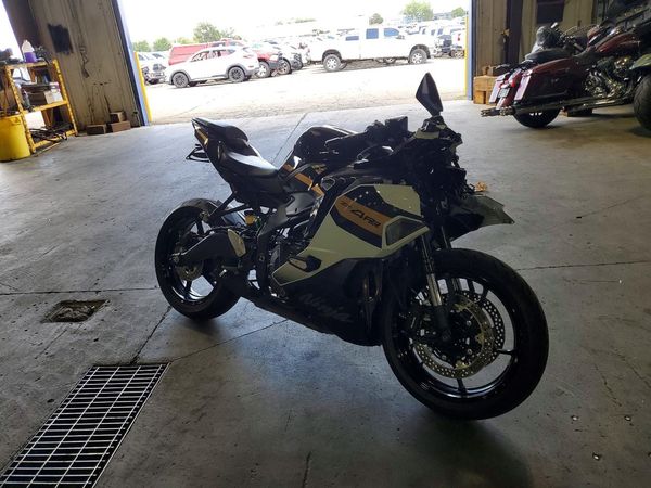 2026 KAWASAKI ZX400