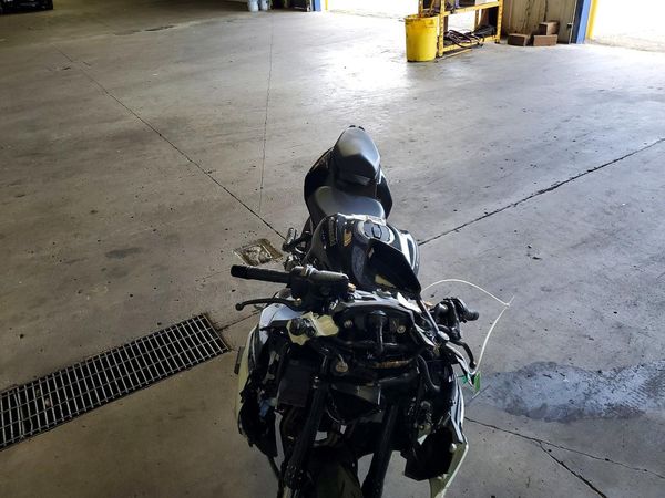 2026 KAWASAKI ZX400
