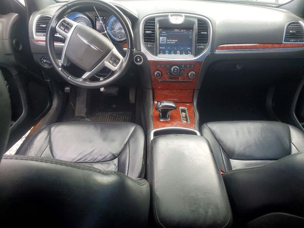 2014 CHRYSLER 300