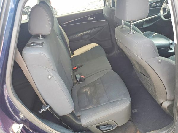 2020 KIA SORENTO L, LX, S