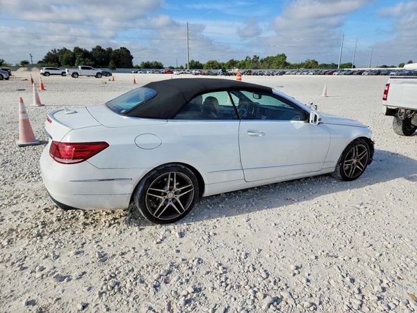 2015 MERCEDES-BENZ E E400