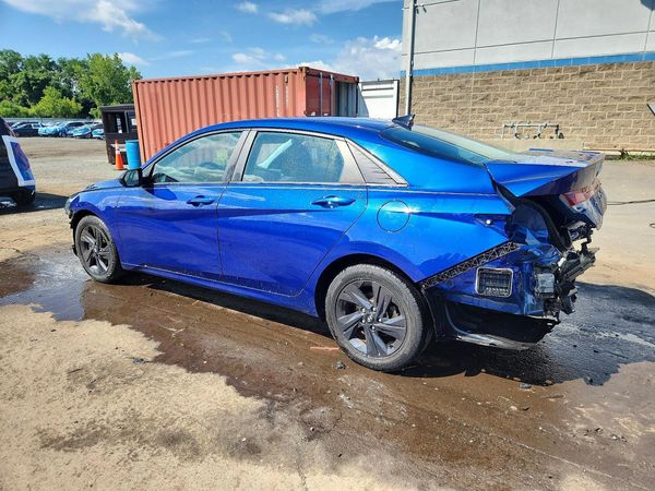 2021 HYUNDAI ELANTRA