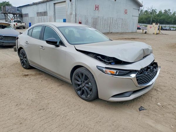 2024 MAZDA 3 Select Sport Package