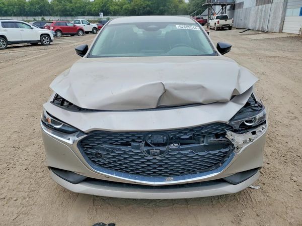 2024 MAZDA 3 Select Sport Package