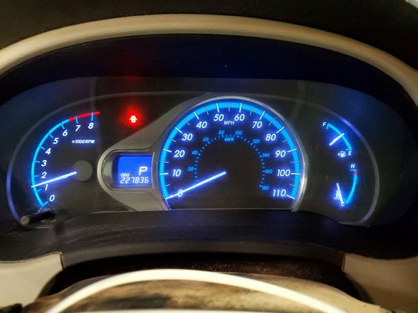 2014 TOYOTA SIENNA
