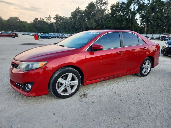 2013 TOYOTA CAMRY