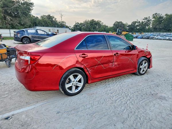2013 TOYOTA CAMRY