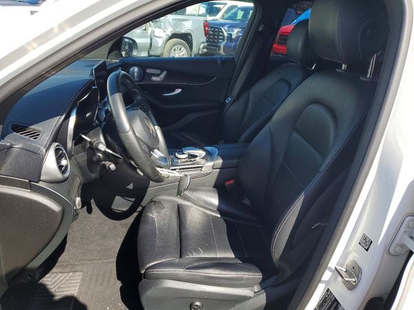 2017 MERCEDES-BENZ GLC GLC300 Base-4M