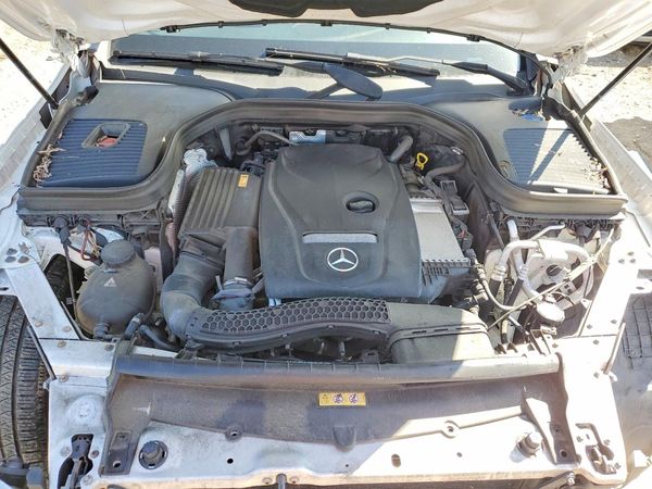 2017 MERCEDES-BENZ GLC GLC300 Base-4M