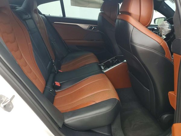 2024 BMW M850XI