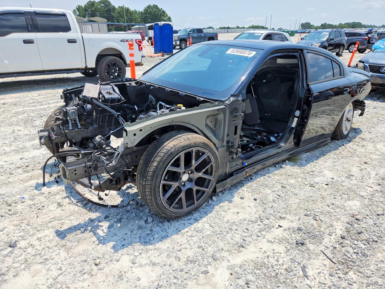 2018 DODGE CHARGER R/T 392 — Front 3/4