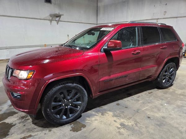 2017 JEEP GRAND CHEROKEE LAREDO 4X4