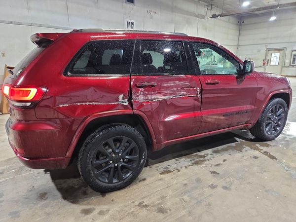 2017 JEEP GRAND CHEROKEE LAREDO 4X4