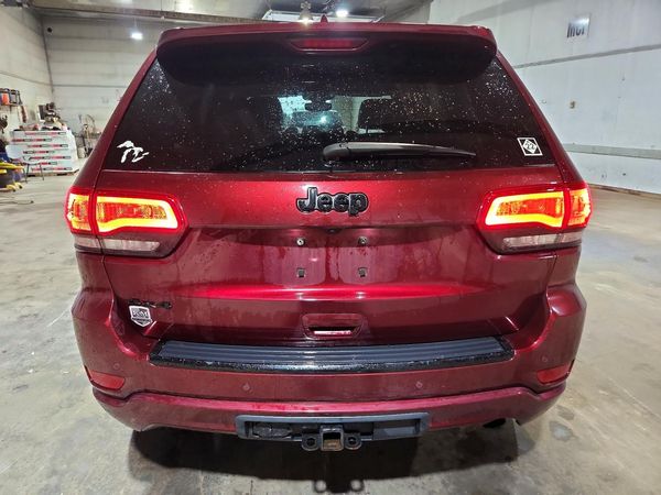 2017 JEEP GRAND CHEROKEE LAREDO 4X4