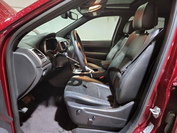 2017 JEEP GRAND CHEROKEE LAREDO 4X4