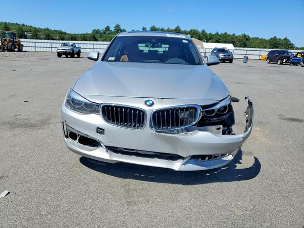 2017 BMW 330 xDrive GT