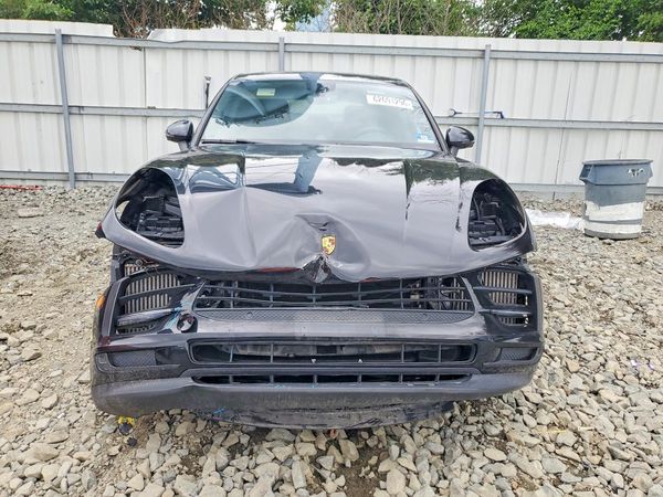 2021 PORSCHE MACAN S