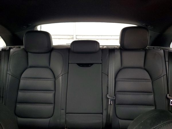 2021 PORSCHE MACAN S