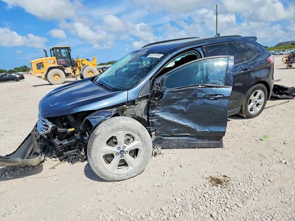 2022 FORD EDGE SE — Front 3/4