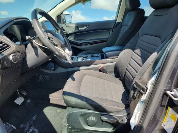 2022 FORD EDGE SE — DENT