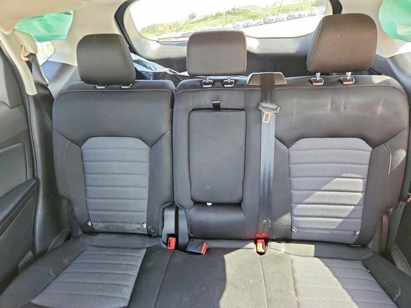 2022 FORD EDGE SE — SUVN